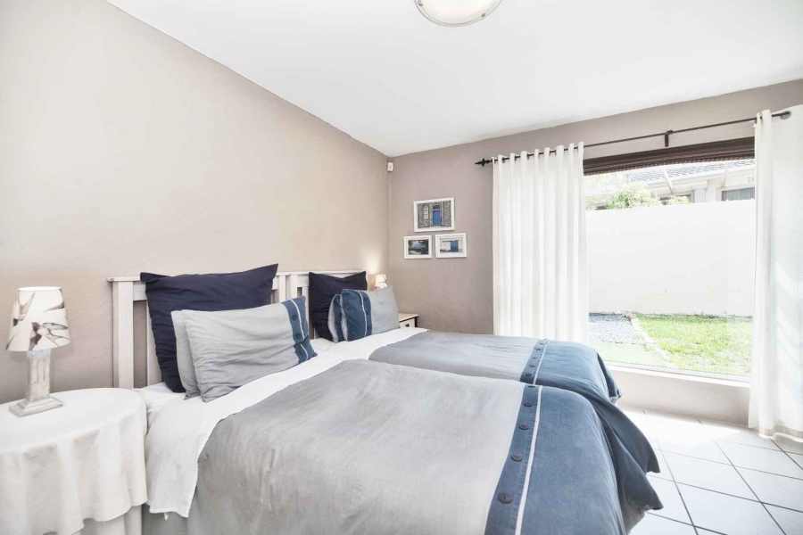 7 Bedroom Property for Sale in Hermanus Heights Western Cape